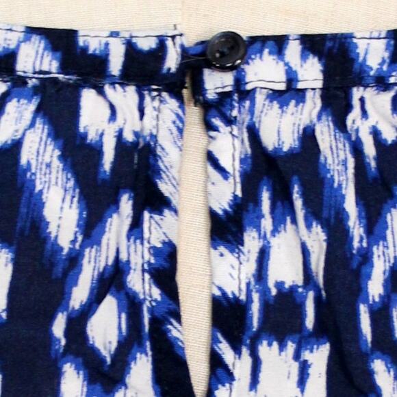 Old Navy Patterned High Neck Lightweight Sleeveless Top Size M - Picture 10 of 10